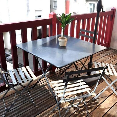 Duplex avec belle térasse au centre de Bayonne Appartamento Esterno foto